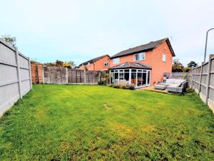 Photo 21- click for photo gallery